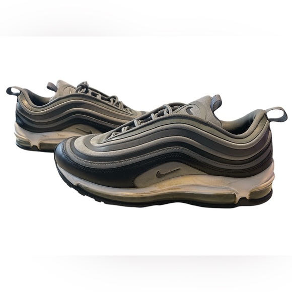 AIRMAX 97 - Picture 1 of 4